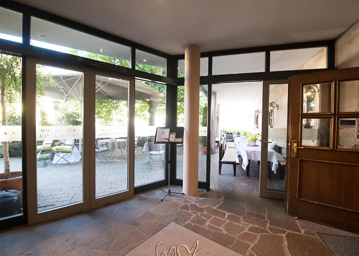 Landgasthof Weisses Lamm Hotel 3*