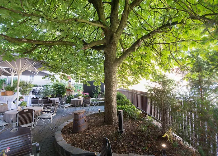 Hotel Landgasthof Weisses Lamm 3*