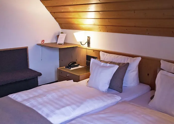 Hotel Landgasthof Weisses Lamm