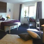 Landgasthof Weisses Lamm Hotel