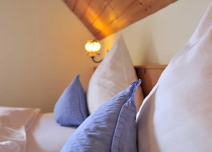 Hotel Landgasthof Weisses Lamm 3*